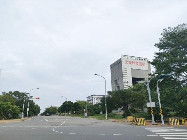 自強路龍王段南科