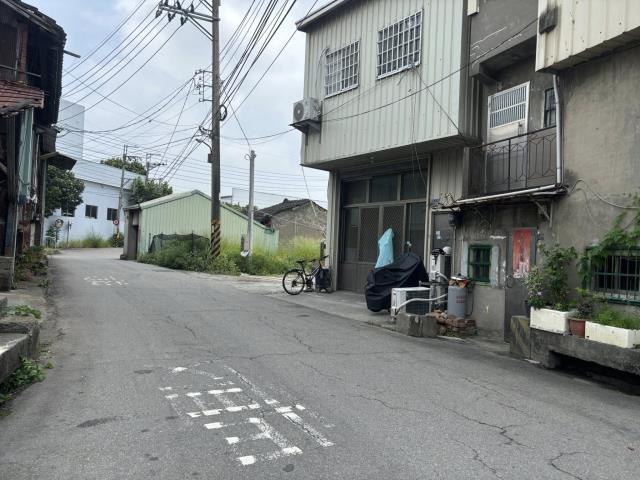 買建地送透天